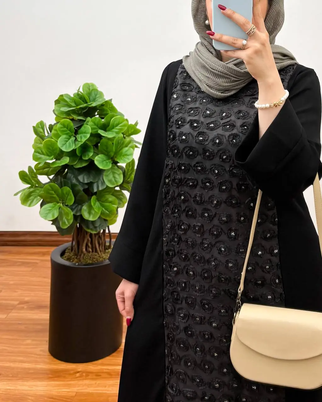مانتو مزونی مینو